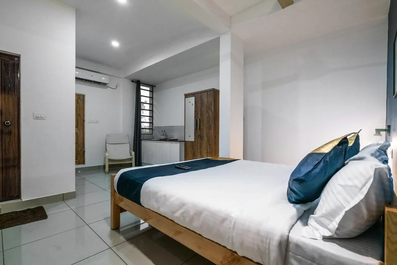 Oyo 82805 Famy Home 1 Bhk Kochi 3*,  Indie