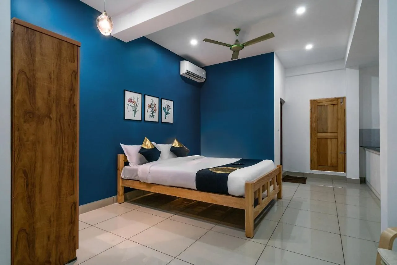 Oyo 82805 Famy Home 1 Bhk Kochi Indien