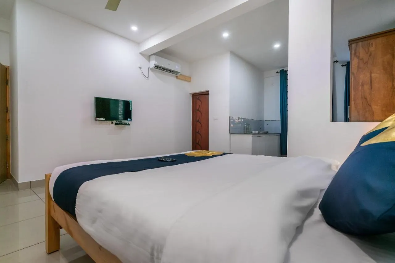 Oyo 82805 Famy Home 1 Bhk Kochi